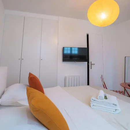 Apartment Neuf 3eme Metro Etienne Marcel *