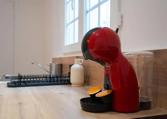 Neuf 3eme Metro Etienne Marcel * פריז